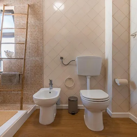 Ericeira Beach House *